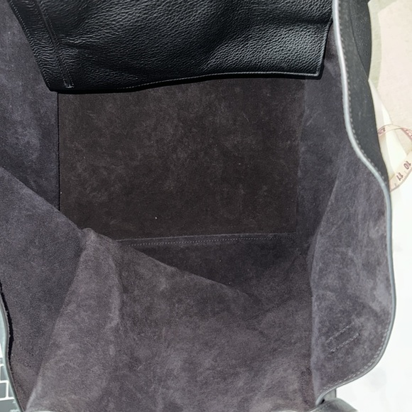 CELINE NEW Never used medium size CELINE black grained calfskin leather Big Bag - Picture 2 of 14